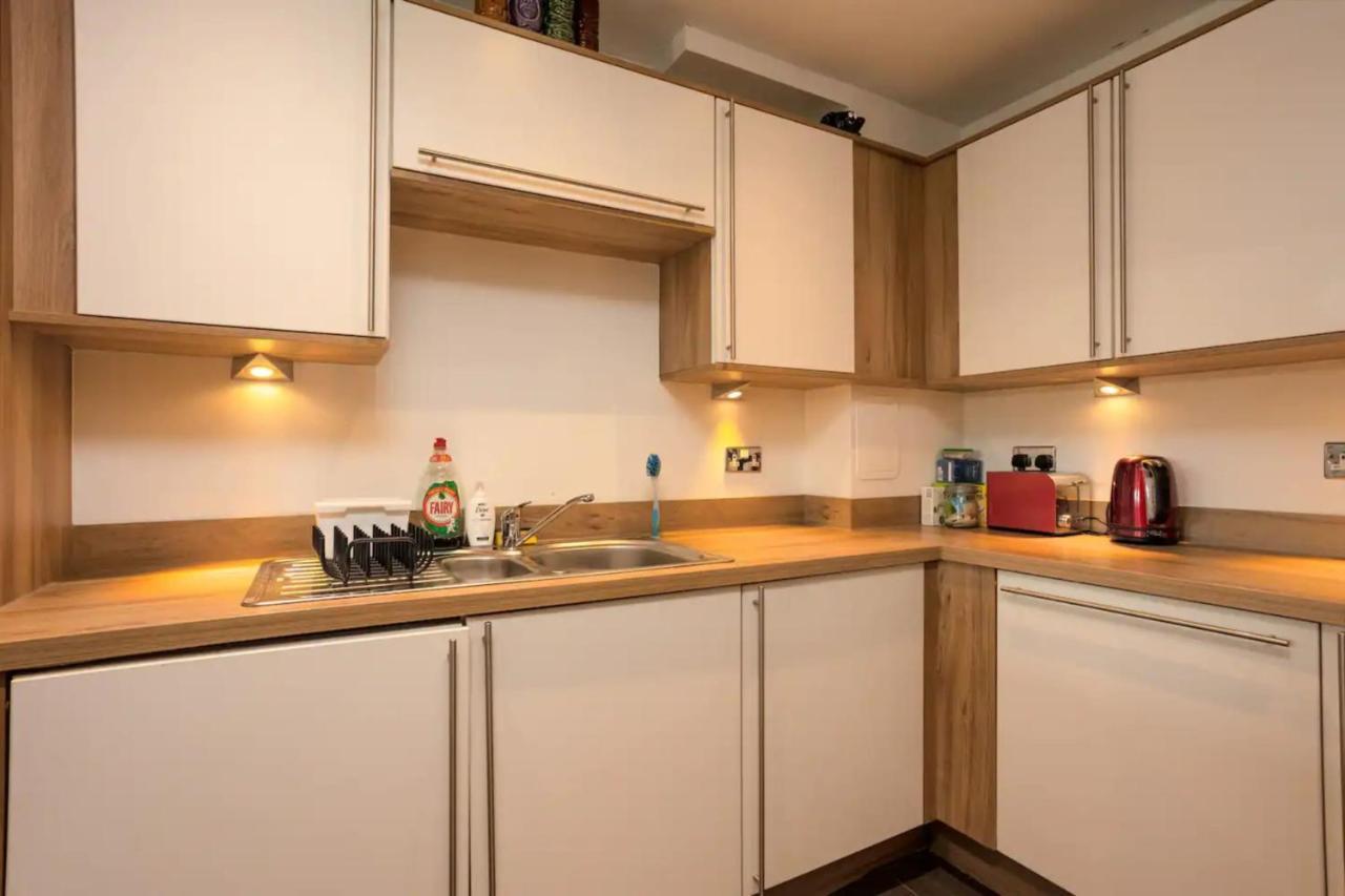 Comfy 2 Bedroom Apartment Near Edinburgh City Centre Bagian luar foto