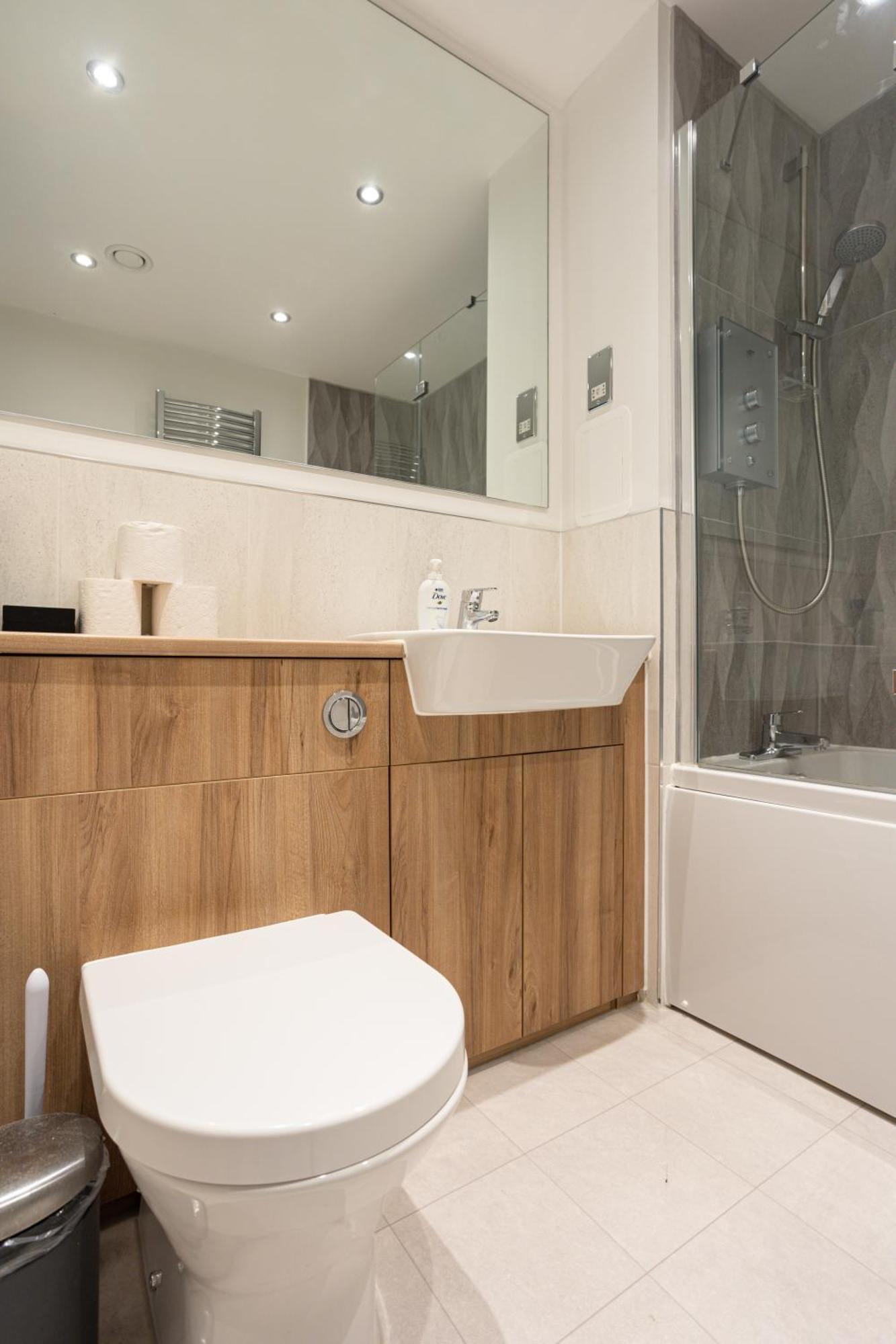 Comfy 2 Bedroom Apartment Near Edinburgh City Centre Bagian luar foto