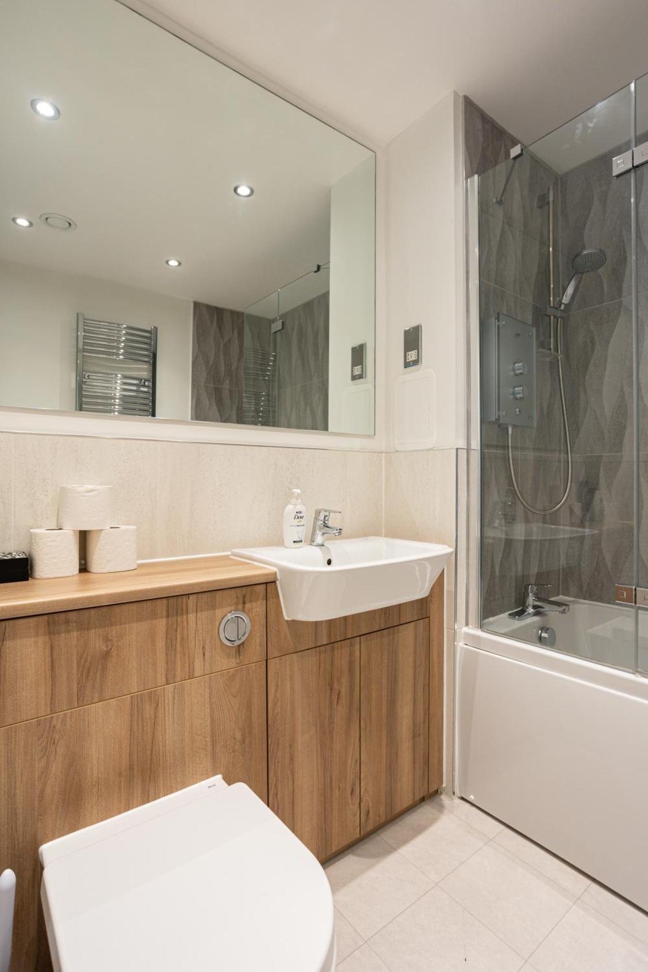 Comfy 2 Bedroom Apartment Near Edinburgh City Centre Bagian luar foto