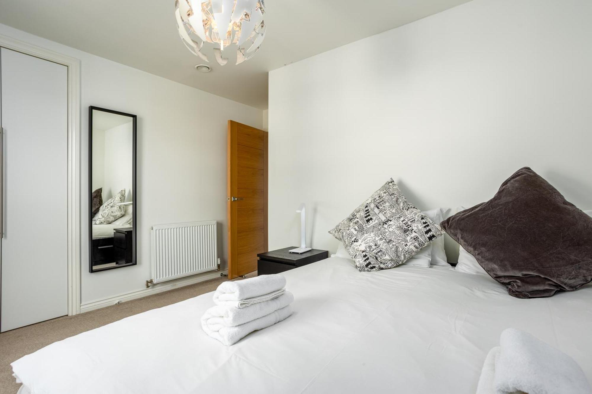 Comfy 2 Bedroom Apartment Near Edinburgh City Centre Bagian luar foto